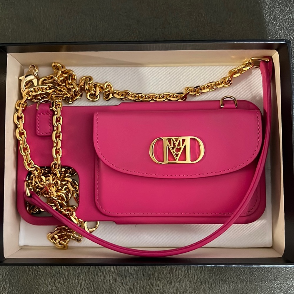 MCM iPhone12/12Pro Travis Pink Case w/Chain Handle